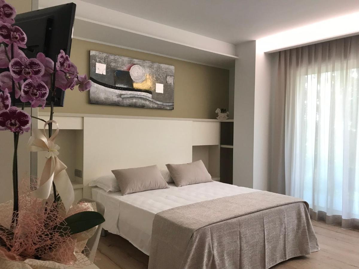 Hotel Gala Misano Adriatico Zewnętrze zdjęcie