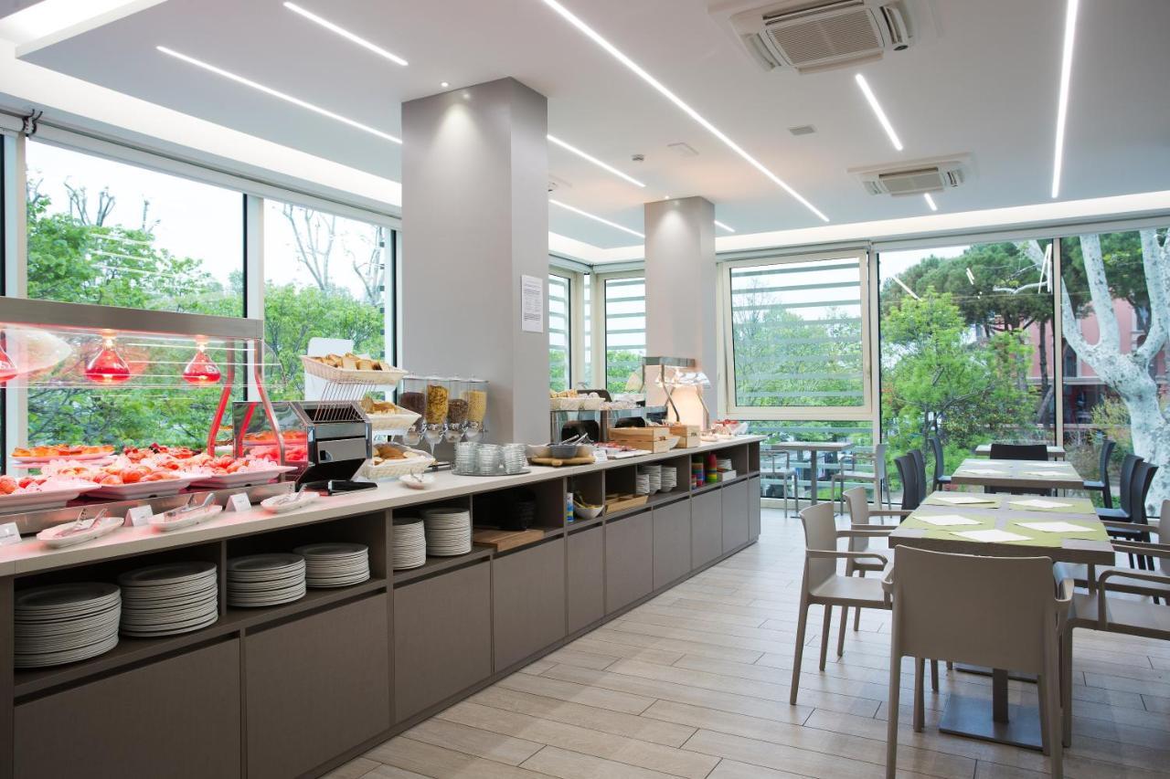 Hotel Gala Misano Adriatico Zewnętrze zdjęcie